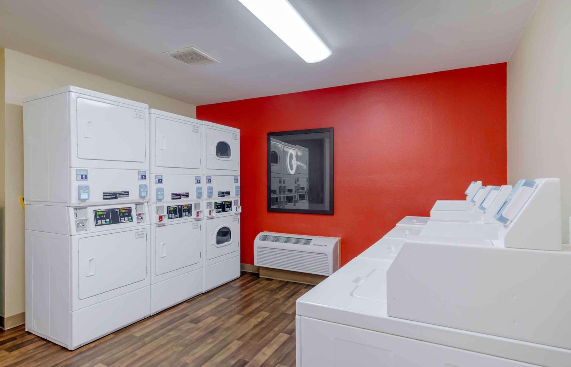 Extended Stay America Select Suites - Atlanta - Marietta - Windy Hill Смирна Экстерьер фото