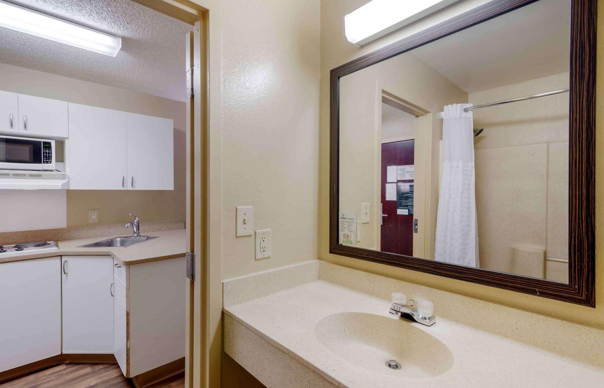 Extended Stay America Select Suites - Atlanta - Marietta - Windy Hill Смирна Экстерьер фото