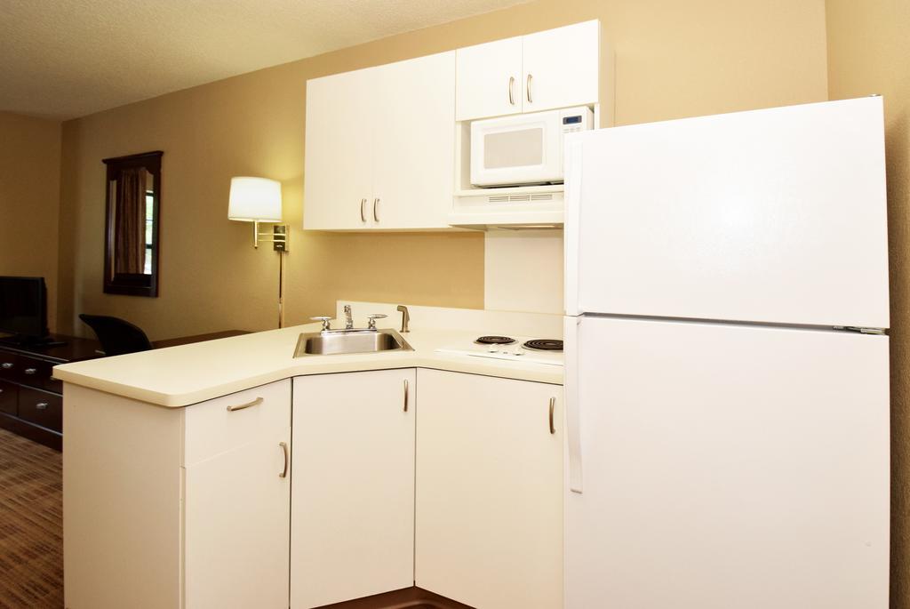 Extended Stay America Select Suites - Atlanta - Marietta - Windy Hill Смирна Экстерьер фото