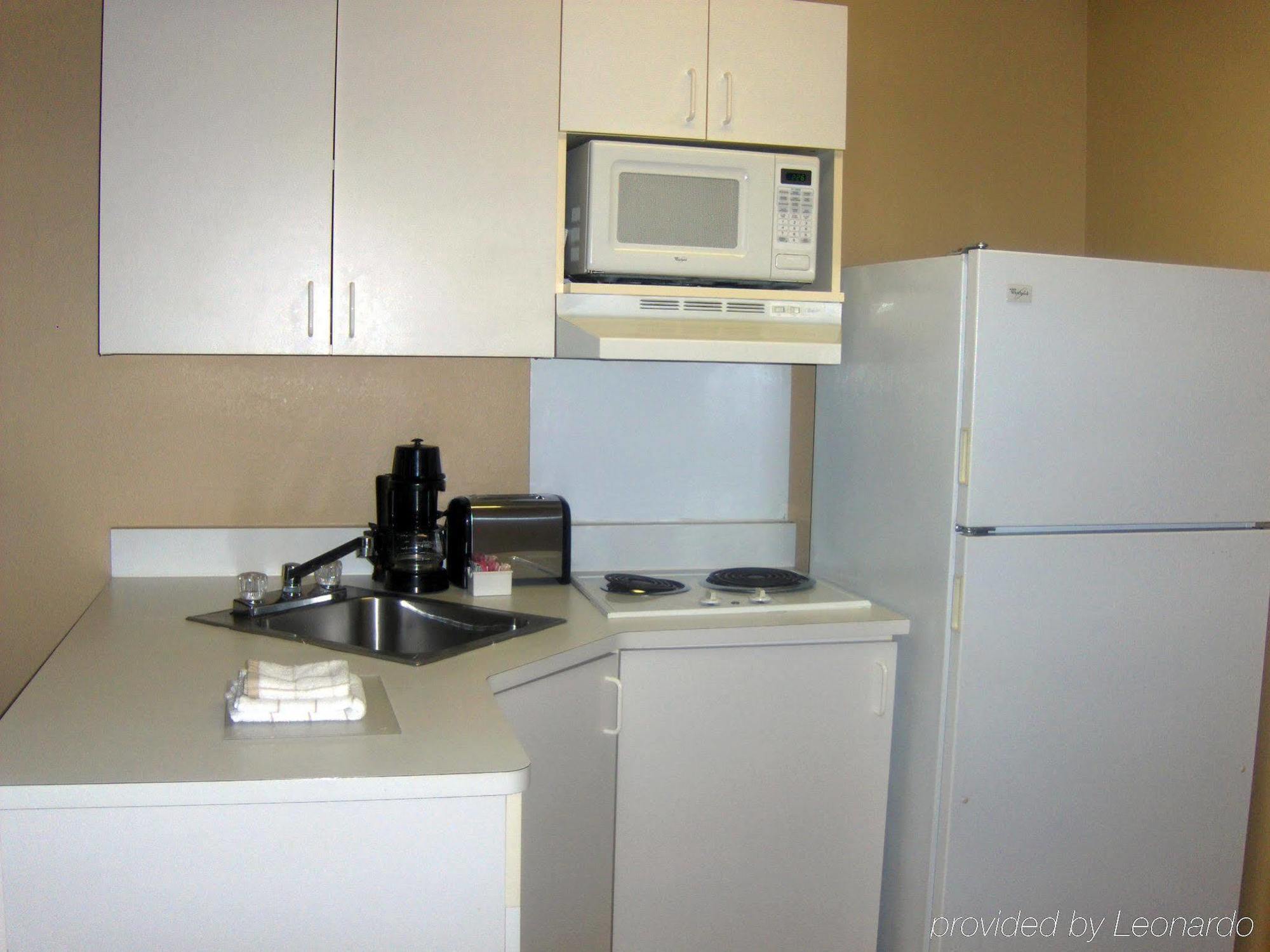 Extended Stay America Select Suites - Atlanta - Marietta - Windy Hill Смирна Экстерьер фото